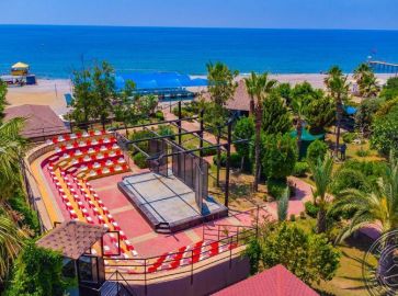 CLOVER MAGIC PARK BEACH ALANYA