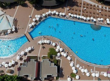 VON RESORT GOLDEN BEACH