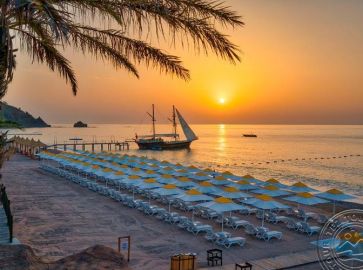 PIRATE`S BEACH CLUB