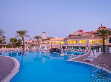 AYDINBEY FAMOUS RESORT