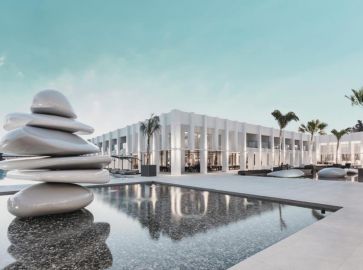 PALOMA FINESSE HOTEL SIDE