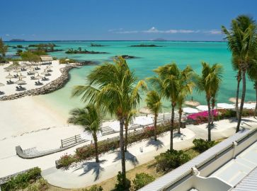 LAGOON ATTITUDE (ADULT-ONLY 18+)