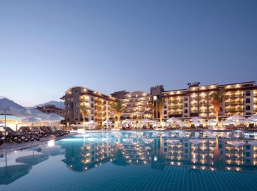 GREEN GARDEN RESORT & SPA