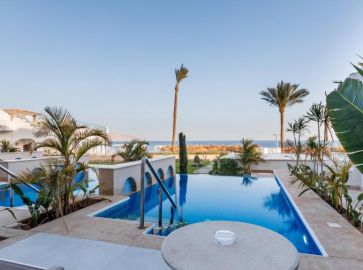 POSH CLUB SUNRISE REMAL BEACH