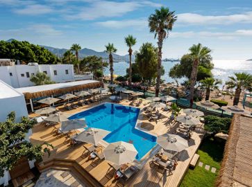 YALIPARK BEACH HOTEL