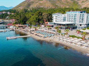 CLASS UNIQUE BEACH HOTEL