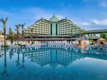 DELPHIN PALACE DELUXE