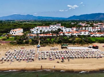 Marina Club