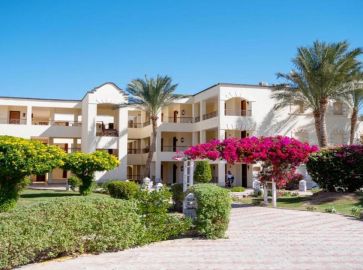 Regency Plaza Aquapark Resort