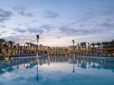 Serry Beach Resort Premium