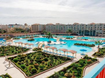 Sunrise Solara Aqua Park Resort