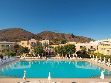 Silva Beach Hotel LUX