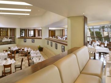Hilton Sharks Bay Resort Superior 4*