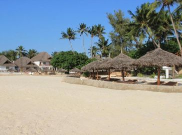 Paradise Beach Resort