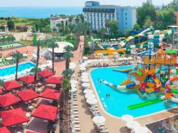 CLUB AQUA PLAZA HOTEL