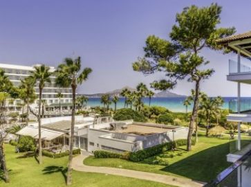 Playa Esperanza Resort