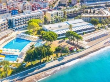 ROYAL BEACH CLUB