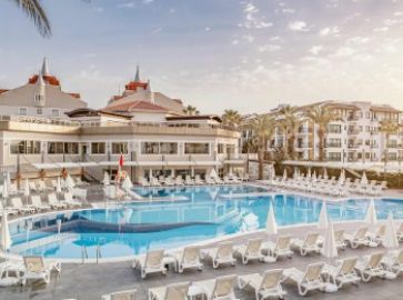 AYDINBEY FAMOUS RESORT