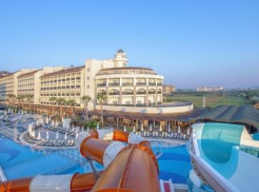 PORT RIVER HOTEL