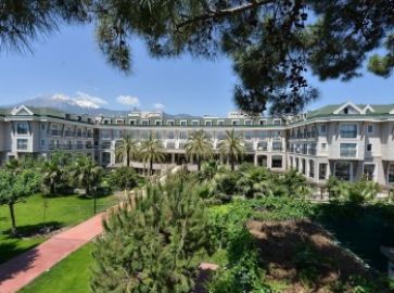 LUCIDA BEACH HOTEL