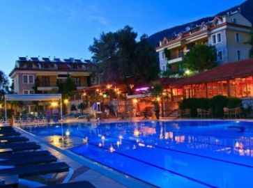 PERDIKIA HILL FAMILY RESORT