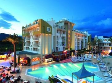 GRAND CETTIA HOTEL