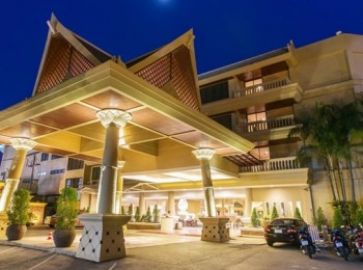 BEYOND RESORT KATA
