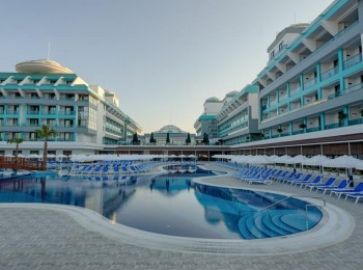 SENSITIVE PREMIUM RESORT & SPA