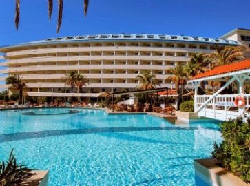 CRYSTAL ADMIRAL RESORT