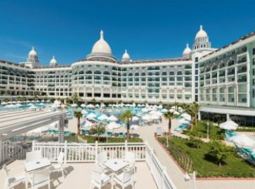 DIAMOND PREMIUM HOTEL