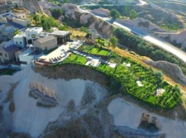 ARIANA SUSTAINABLE LUXURY LODGE