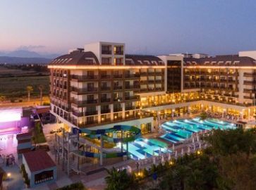 GLAMOUR RESORT & SPA
